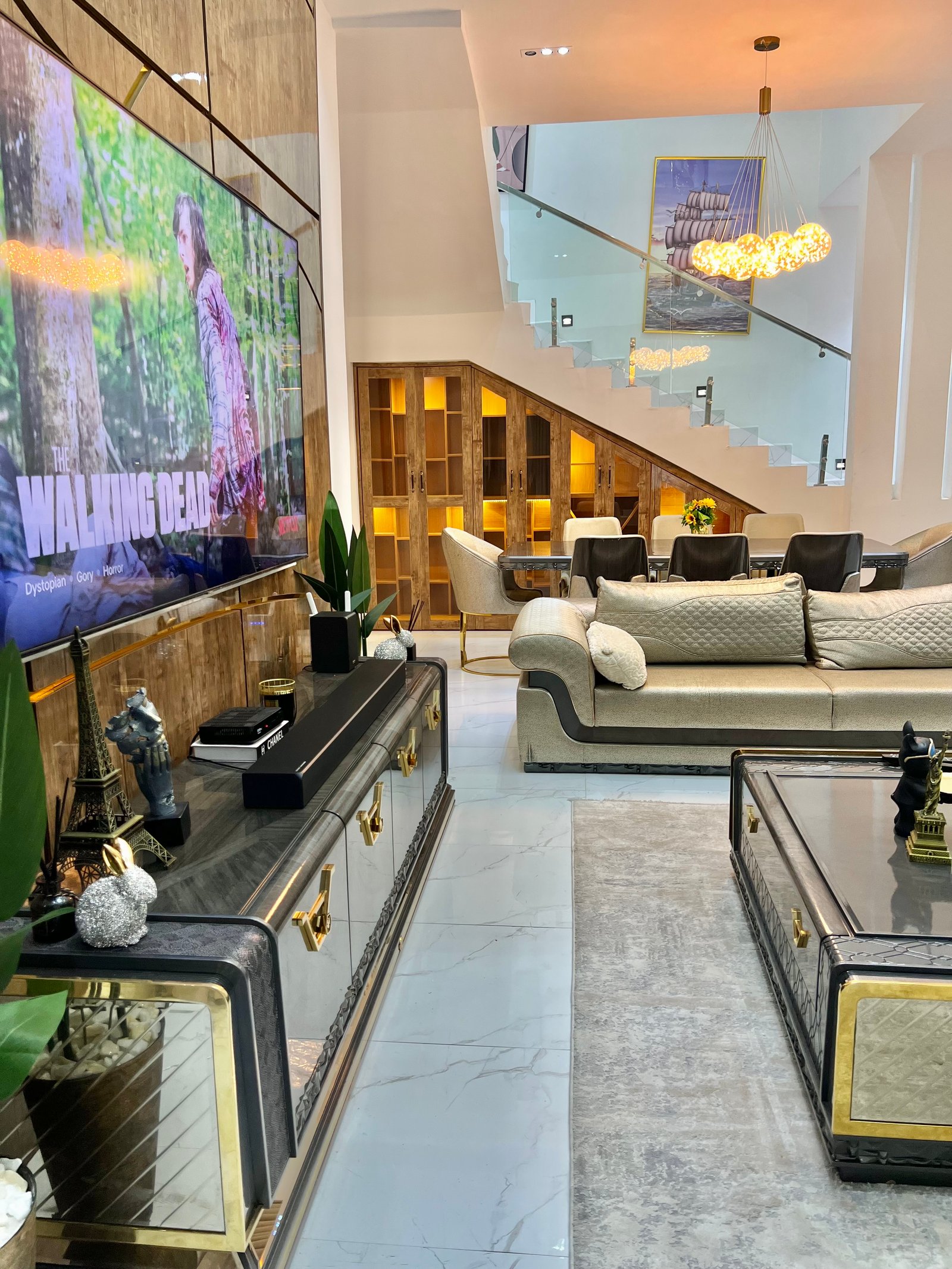 Grand Luxury photo 4